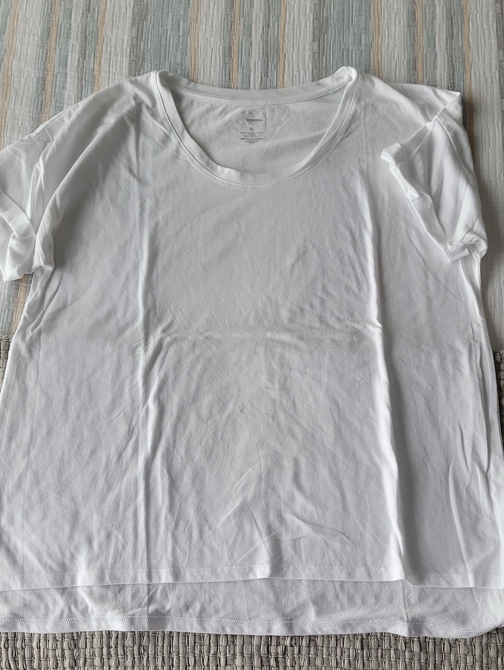 Mixed Women's Summer Tee bundle - Picture 3 of 8